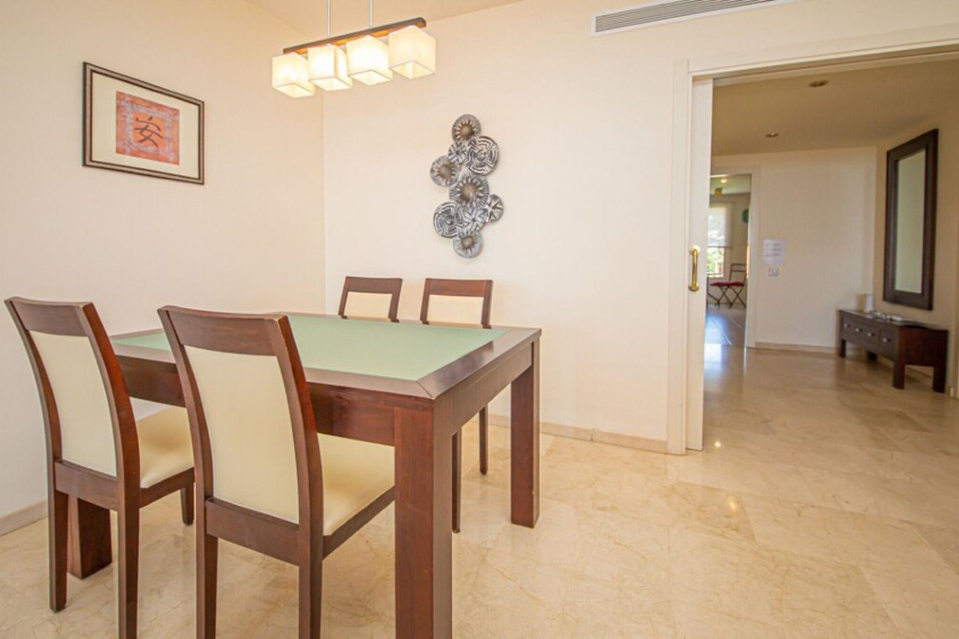 Resale - Apartment - Middle Floor Apartment - Manilva - La Duquesa