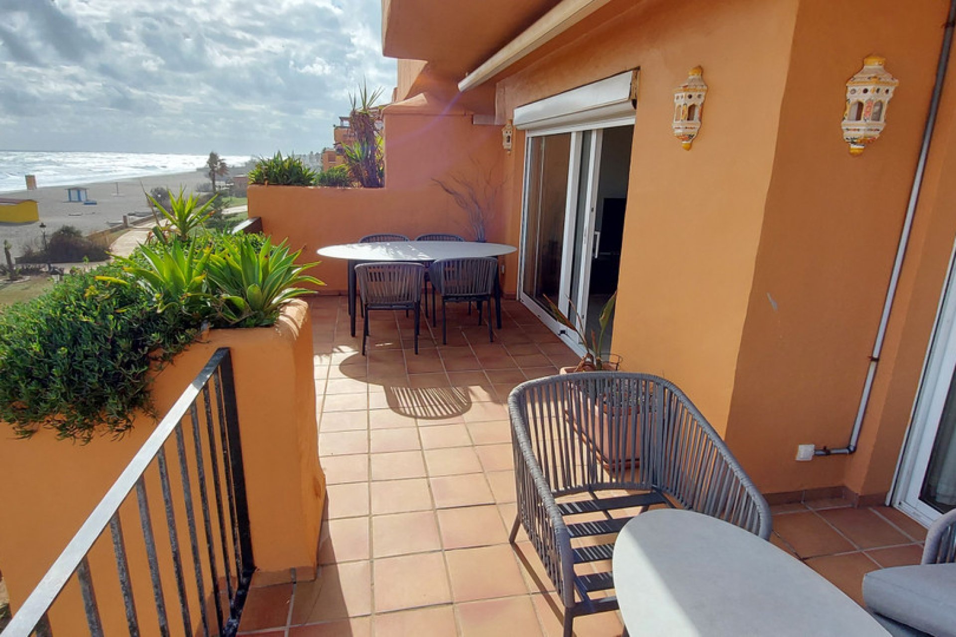 Resale - Apartment - Middle Floor Apartment - Manilva - La Duquesa