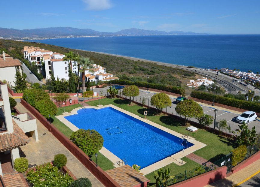 Resale - Apartment - Middle Floor Apartment - Manilva - La Duquesa