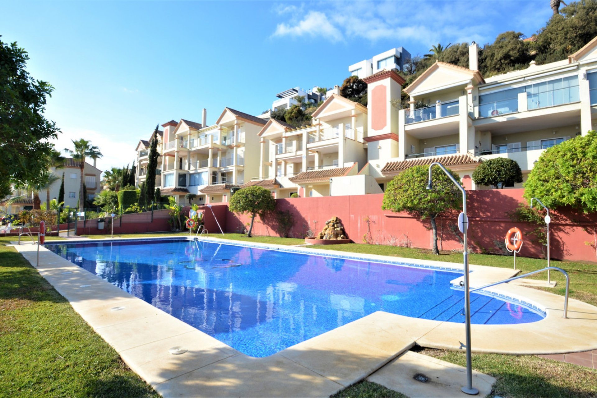 Resale - Apartment - Middle Floor Apartment - Manilva - La Duquesa