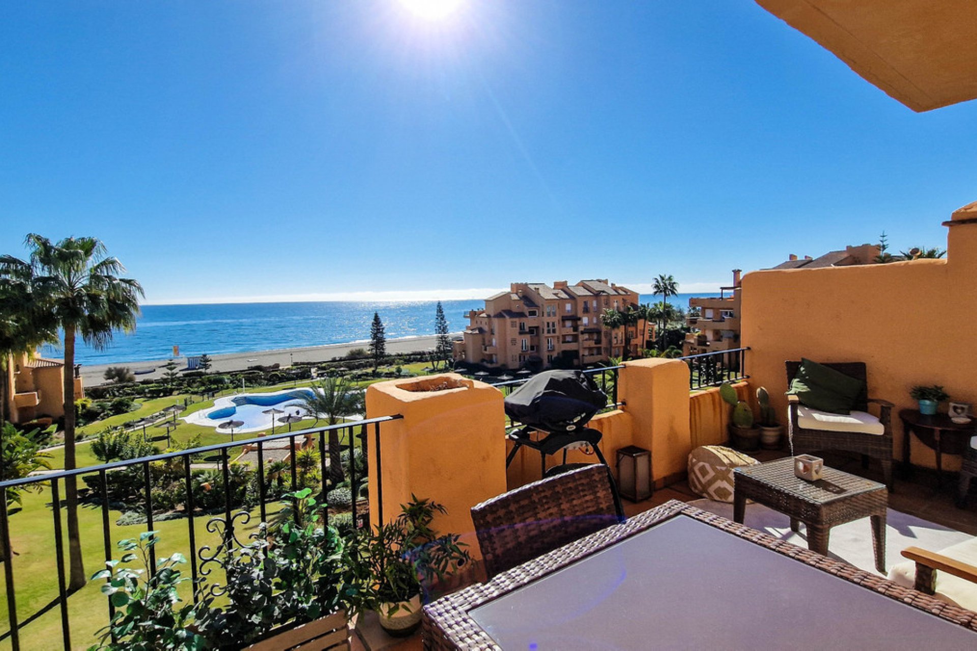 Resale - Apartment - Middle Floor Apartment - Manilva - La Duquesa