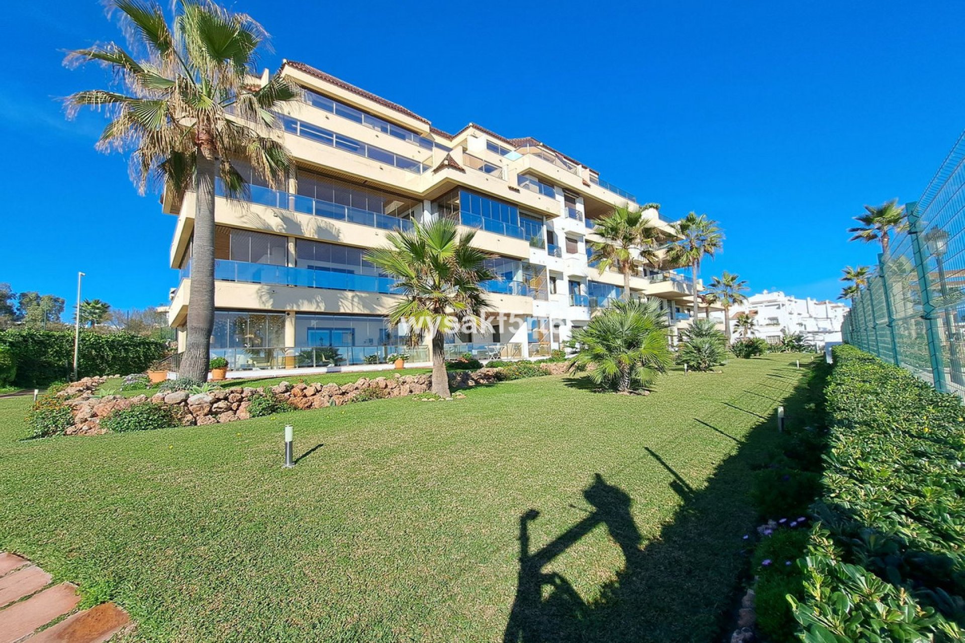 Resale - Apartment - Middle Floor Apartment - Manilva - La Duquesa