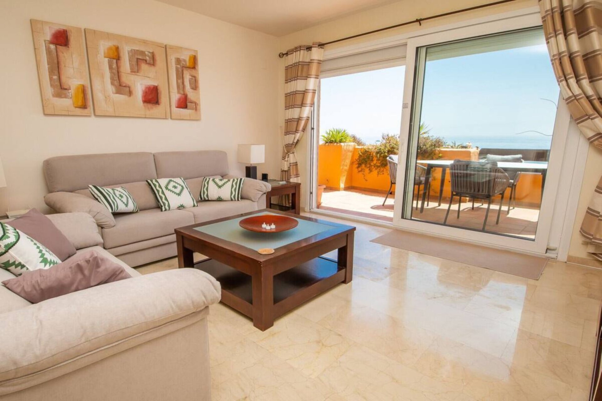 Resale - Apartment - Middle Floor Apartment - Manilva - La Duquesa