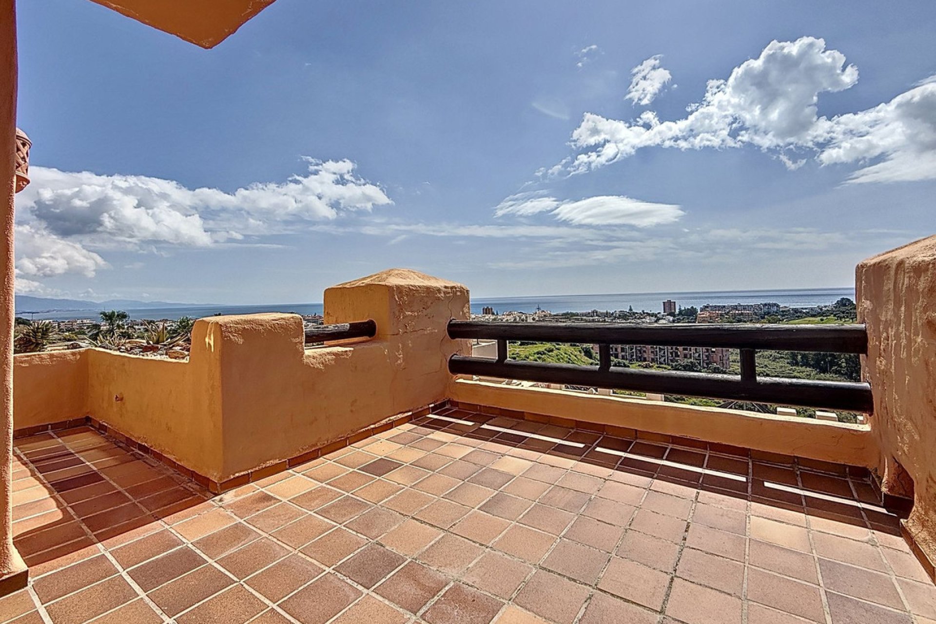 Resale - Apartment - Middle Floor Apartment - Manilva - Manilva Centro