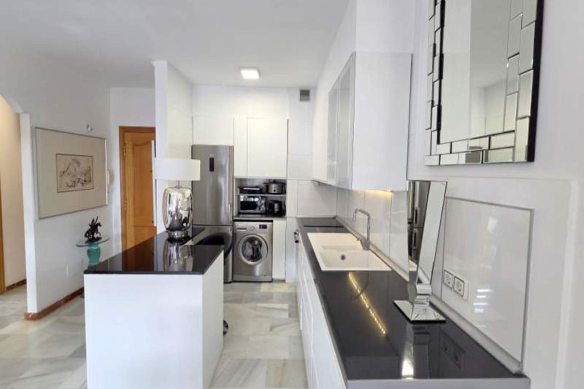 Resale - Apartment - Middle Floor Apartment - Manilva - San Luis de Sabinillas