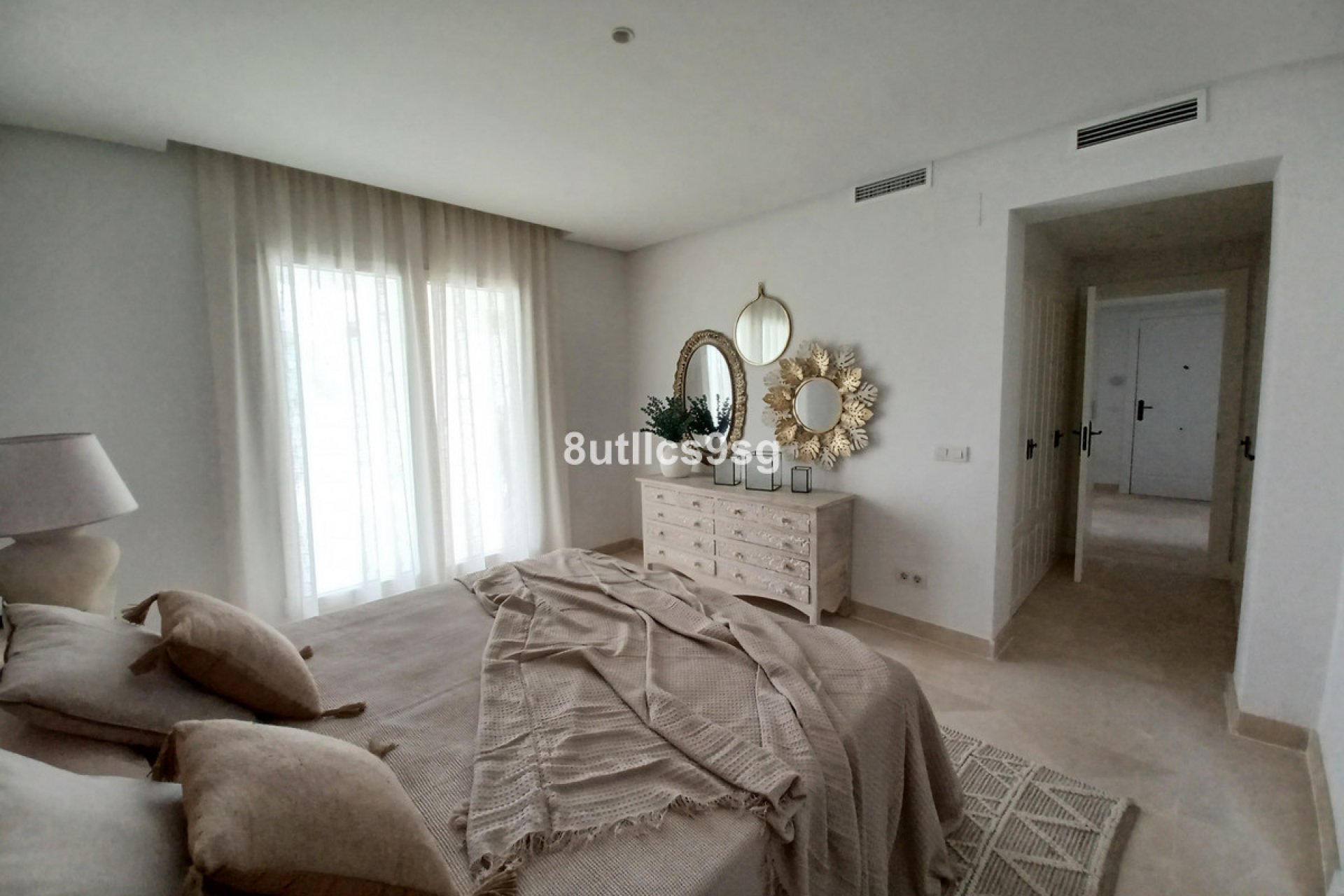 Resale - Apartment - Middle Floor Apartment - Marbella - Aloha