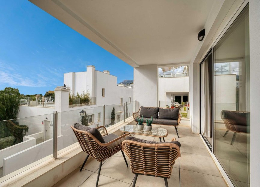 Resale - Apartment - Middle Floor Apartment - Marbella - Altos de los Monteros