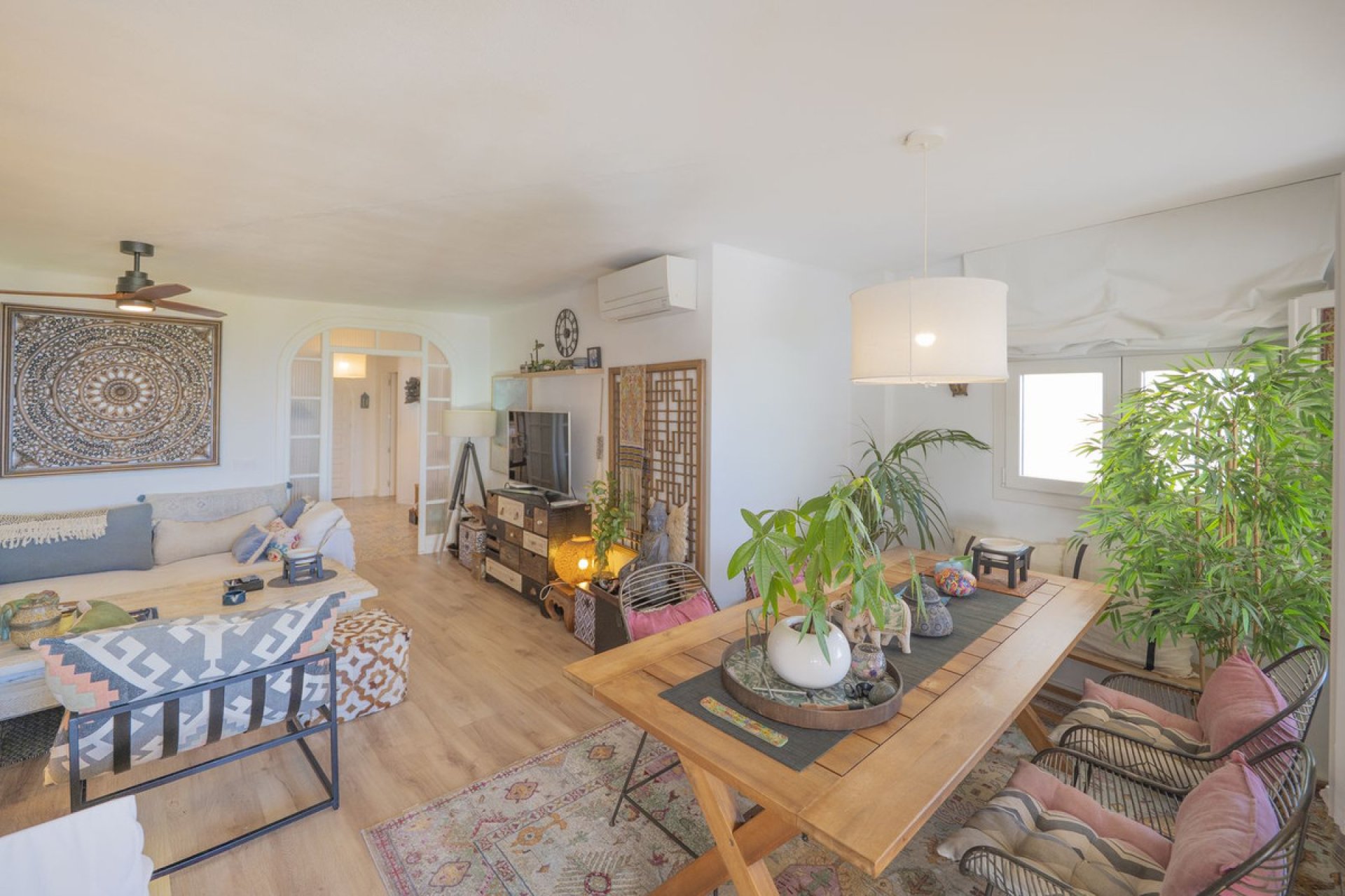 Resale - Apartment - Middle Floor Apartment - Marbella - Altos de los Monteros