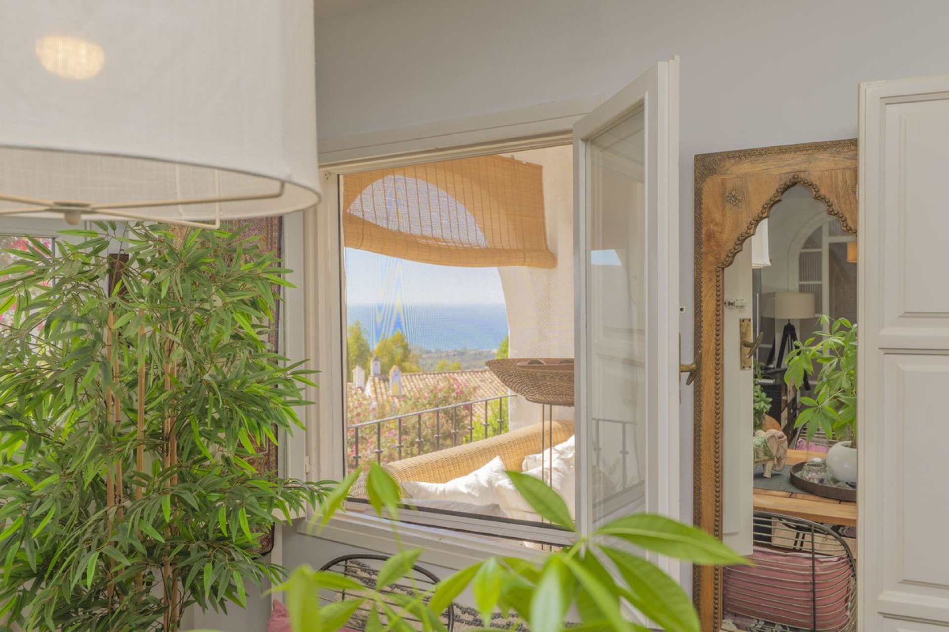 Resale - Apartment - Middle Floor Apartment - Marbella - Altos de los Monteros