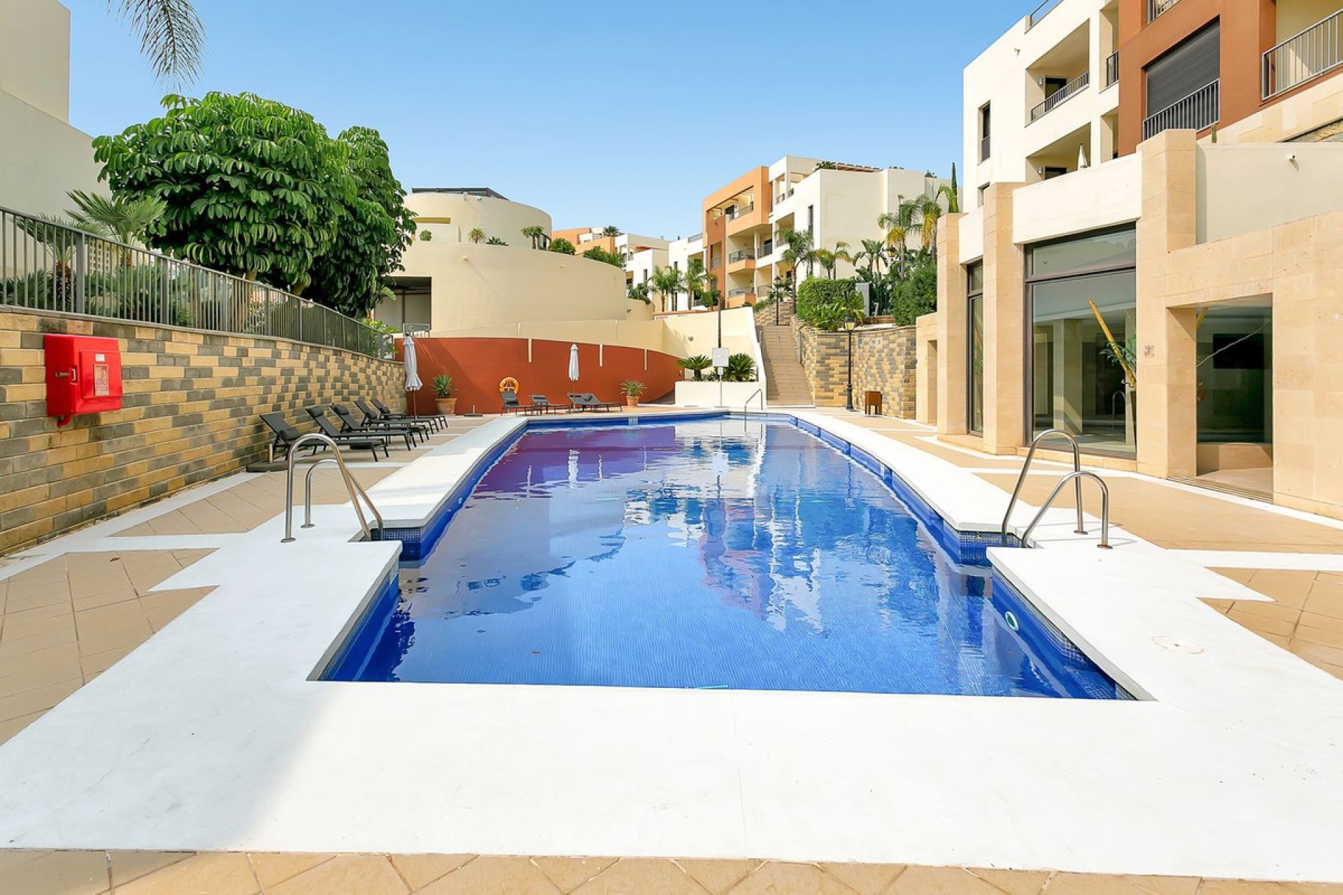 Resale - Apartment - Middle Floor Apartment - Marbella - Altos de los Monteros