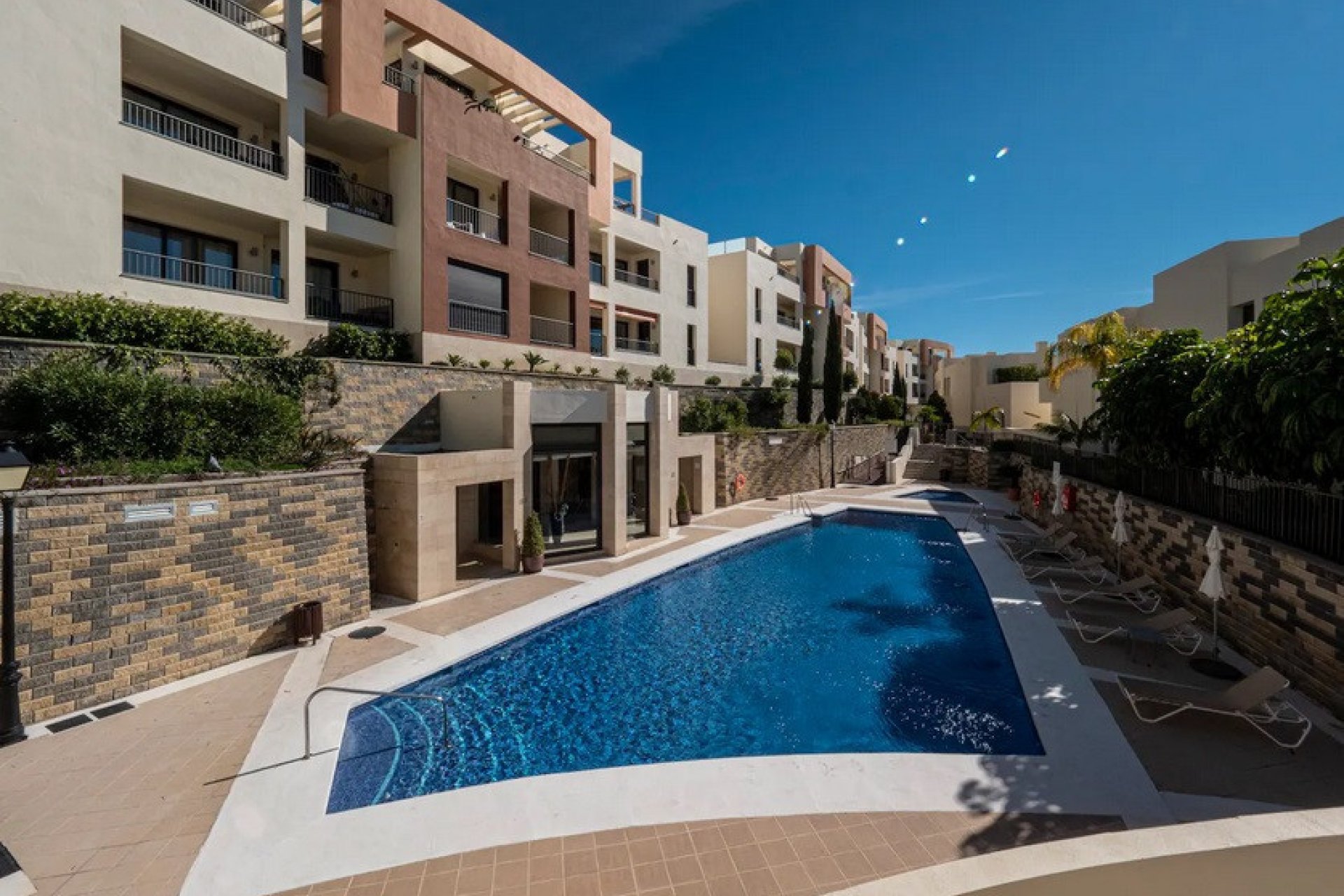 Resale - Apartment - Middle Floor Apartment - Marbella - Altos de los Monteros