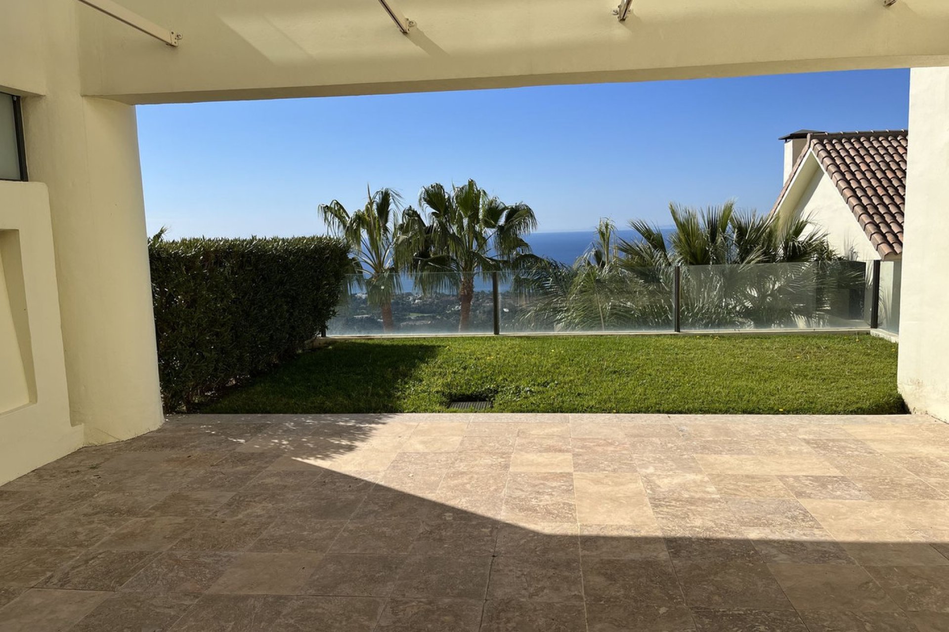 Resale - Apartment - Middle Floor Apartment - Marbella - Altos de los Monteros