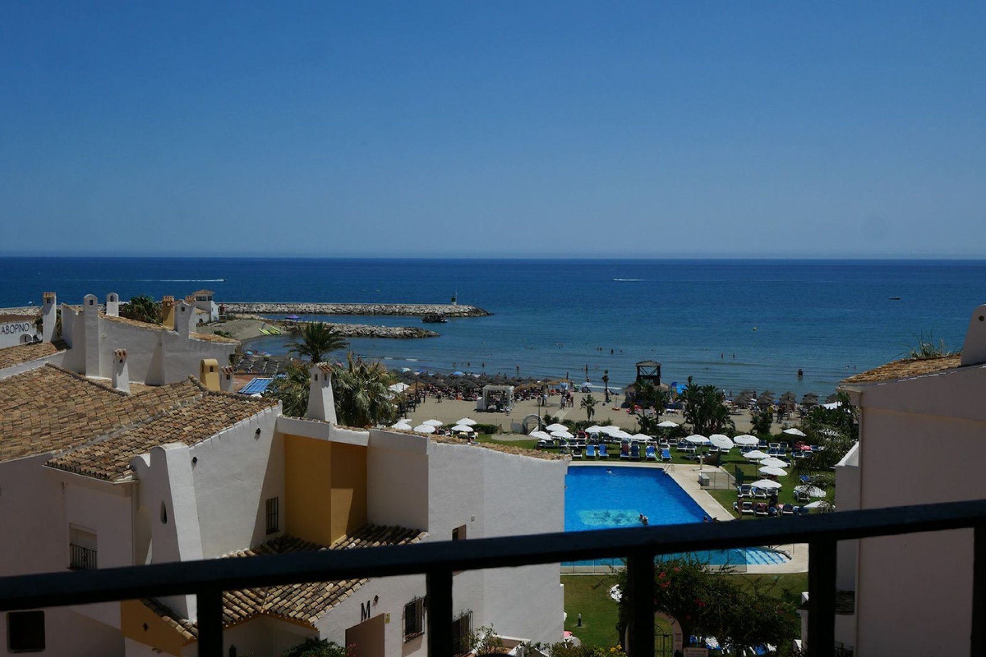 Resale - Apartment - Middle Floor Apartment - Marbella - Cabopino