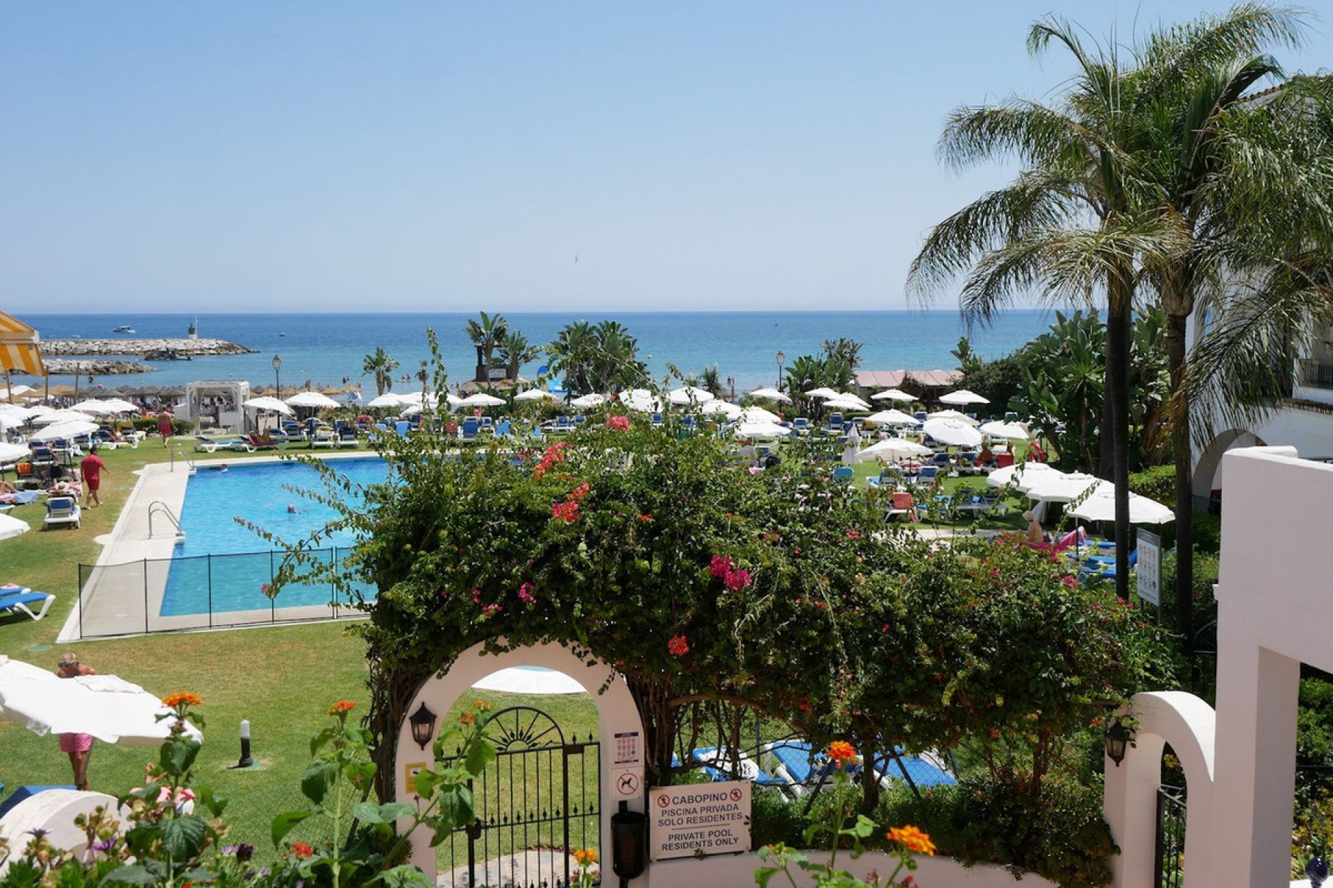 Resale - Apartment - Middle Floor Apartment - Marbella - Cabopino