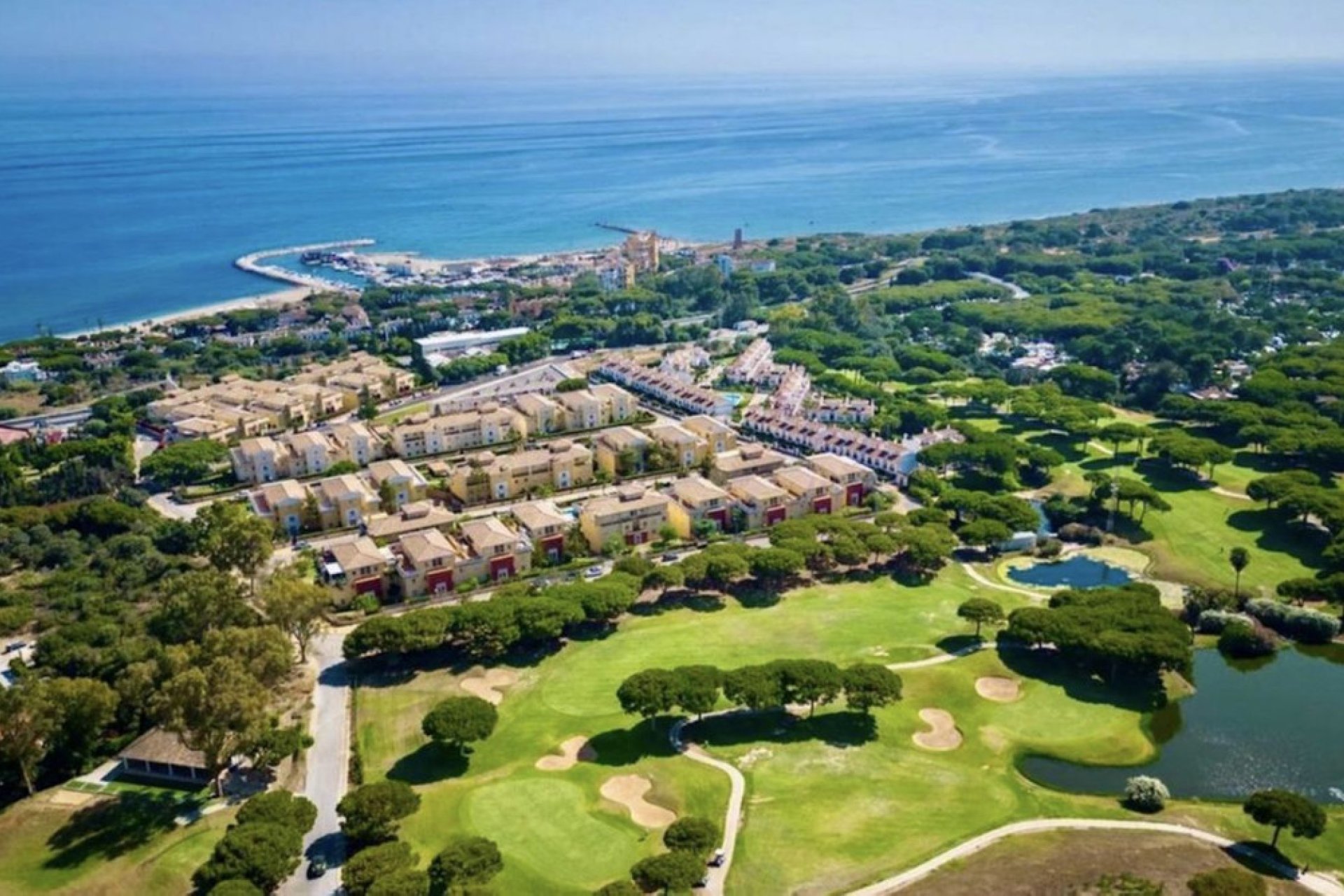 Resale - Apartment - Middle Floor Apartment - Marbella - Cabopino