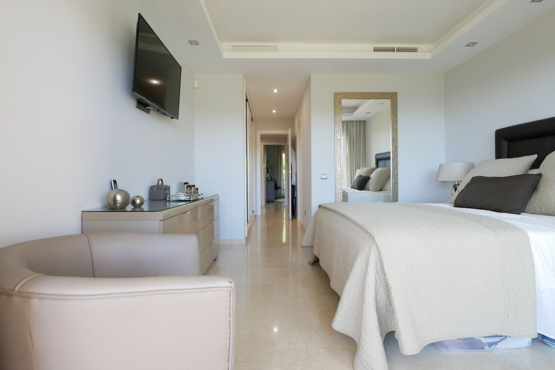 Resale - Apartment - Middle Floor Apartment - Marbella - Cabopino