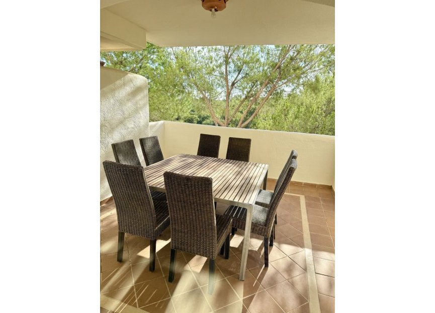 Resale - Apartment - Middle Floor Apartment - Marbella - Elviria