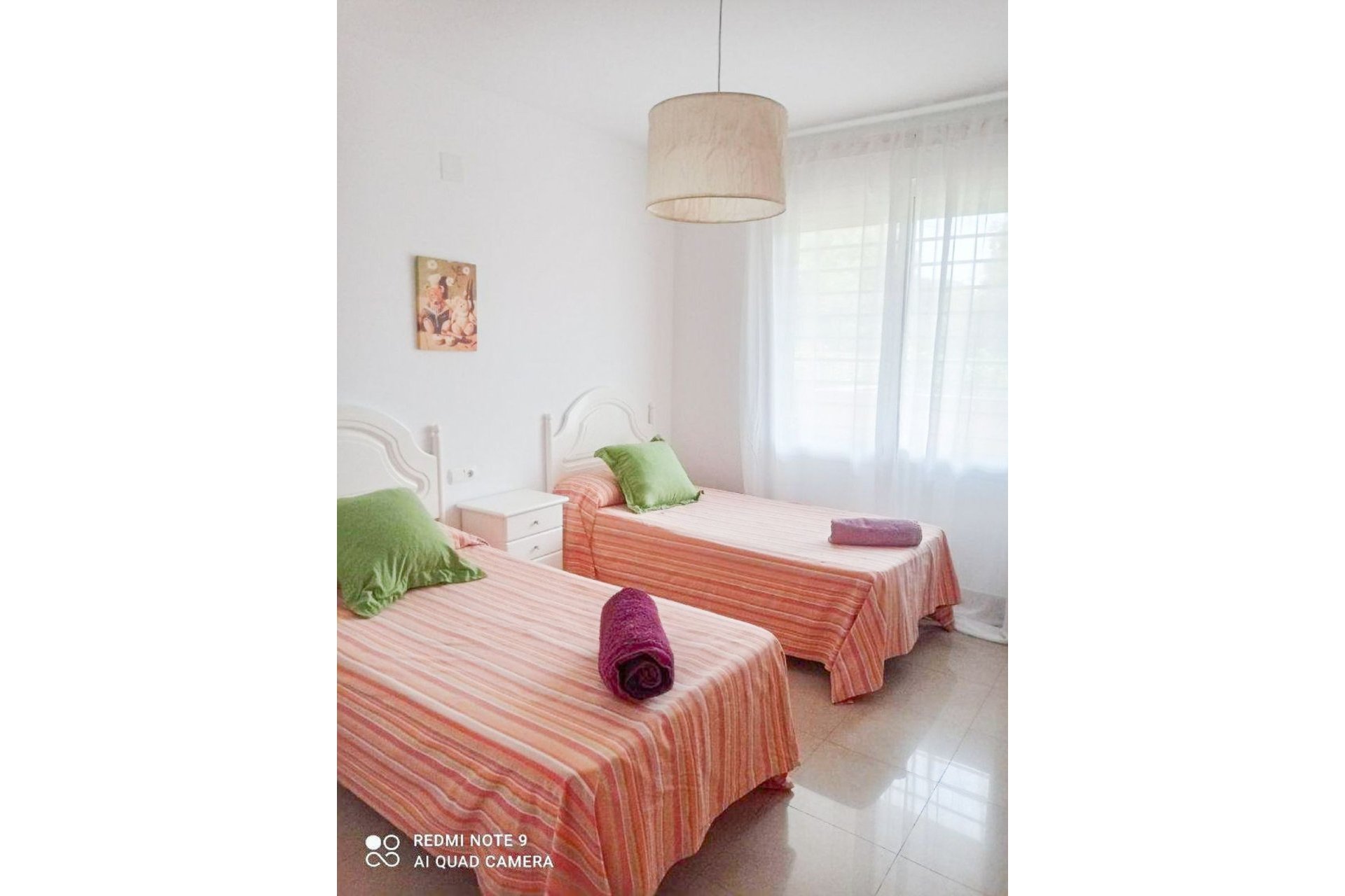 Resale - Apartment - Middle Floor Apartment - Marbella - Elviria