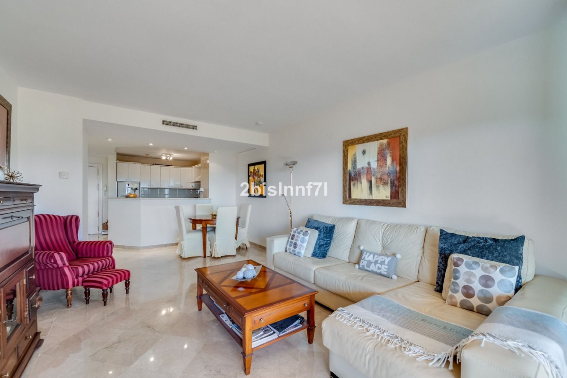 Resale - Apartment - Middle Floor Apartment - Marbella - Elviria