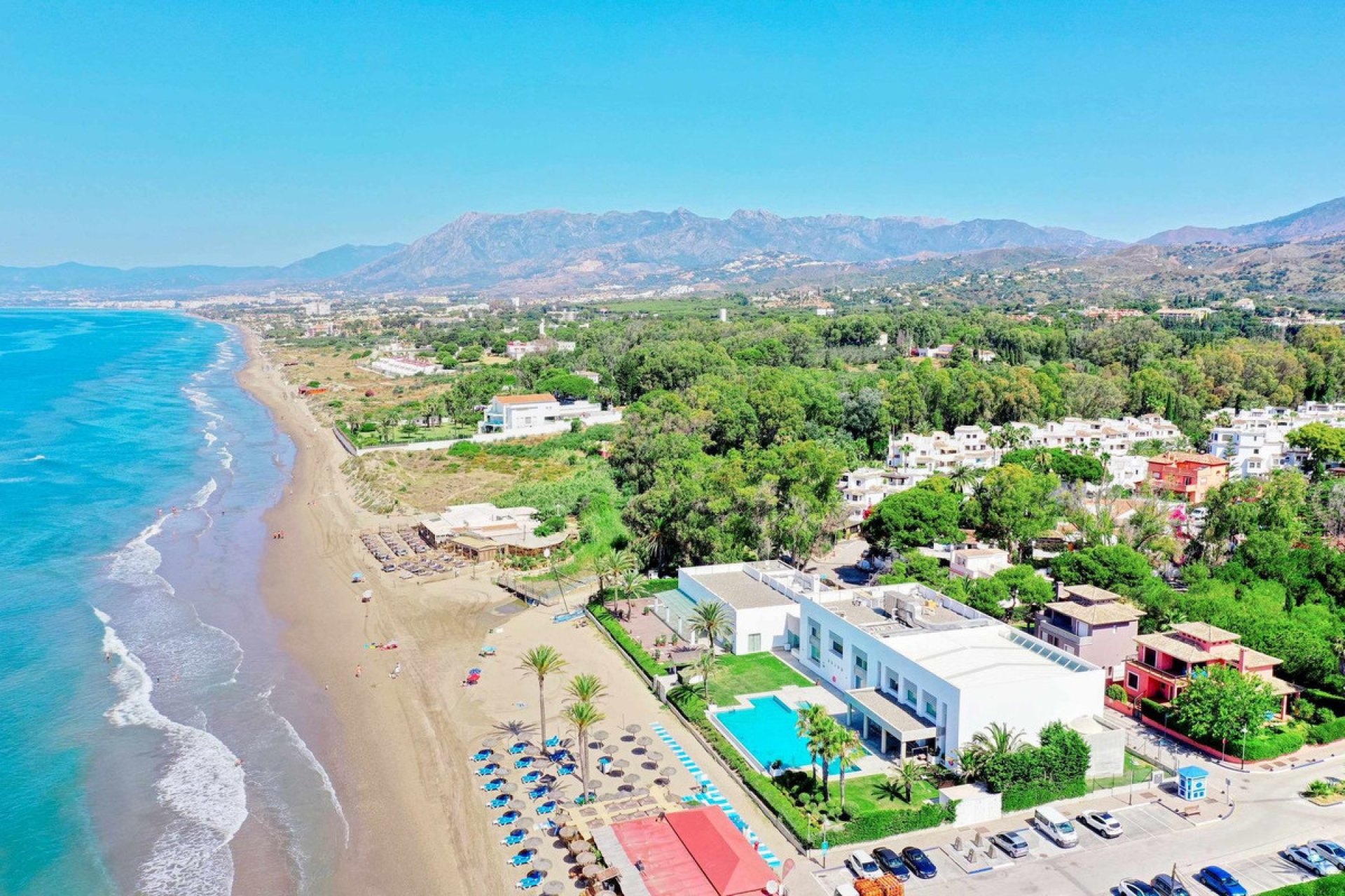 Resale - Apartment - Middle Floor Apartment - Marbella - Elviria