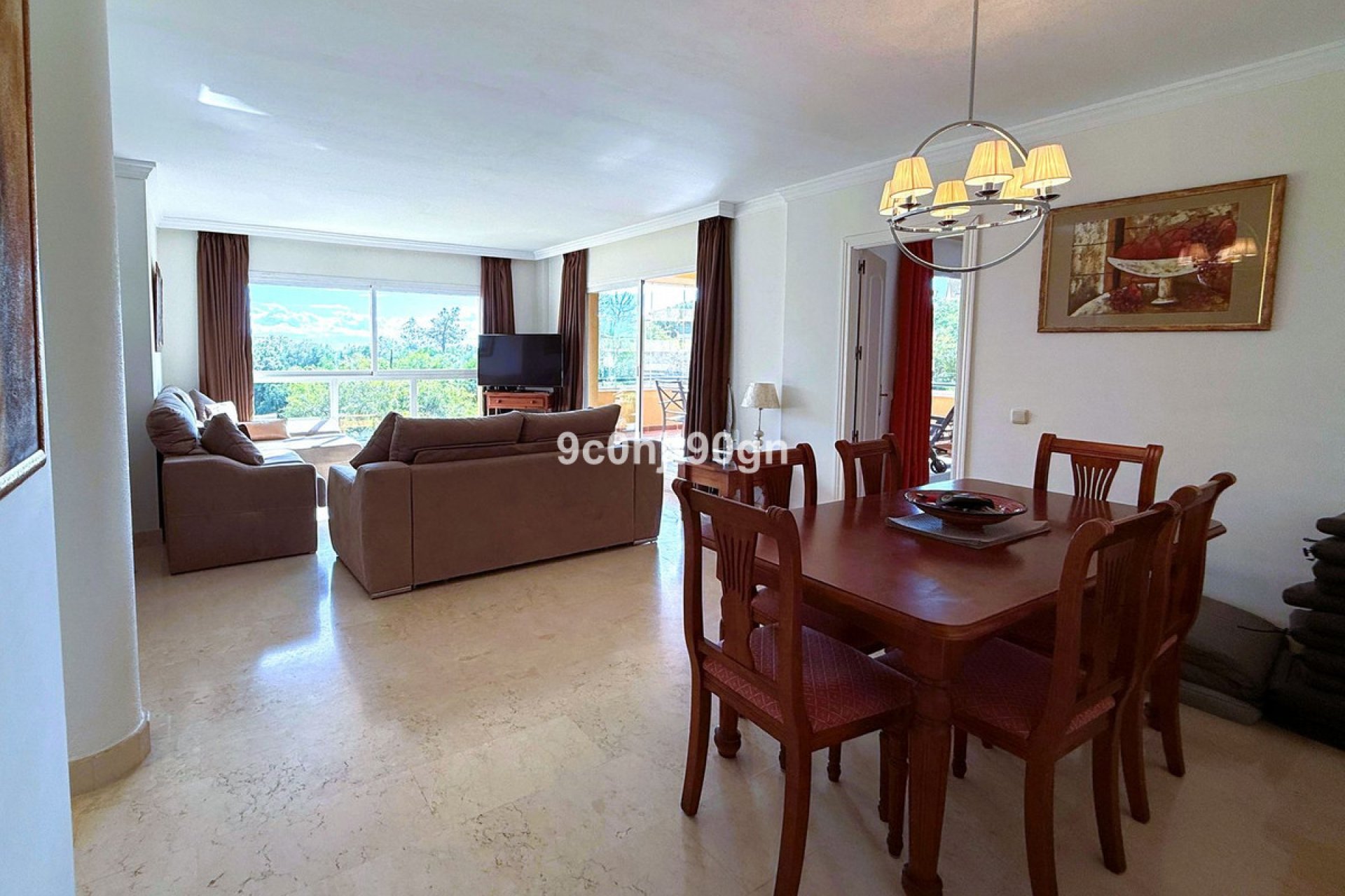 Resale - Apartment - Middle Floor Apartment - Marbella - Elviria