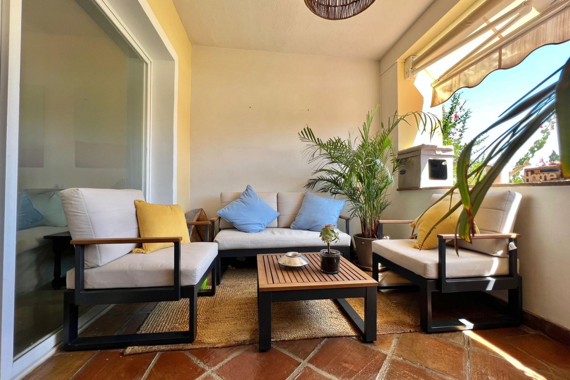 Resale - Apartment - Middle Floor Apartment - Marbella - Guadalmina Alta