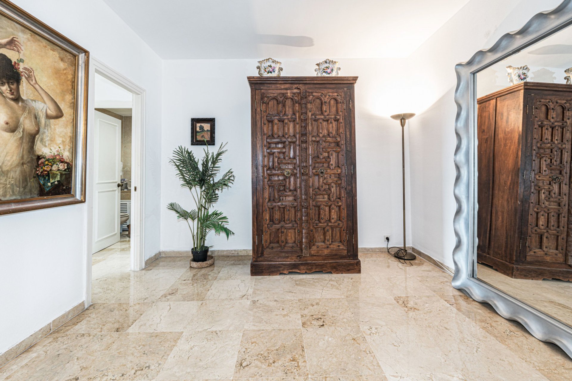 Resale - Apartment - Middle Floor Apartment - Marbella - Guadalmina Alta