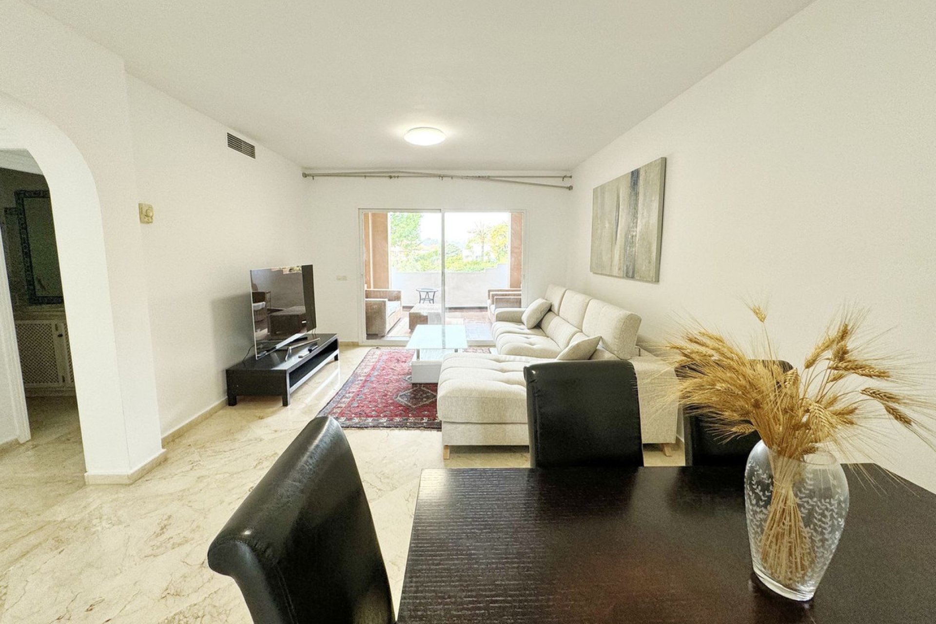 Resale - Apartment - Middle Floor Apartment - Marbella - Guadalmina Alta