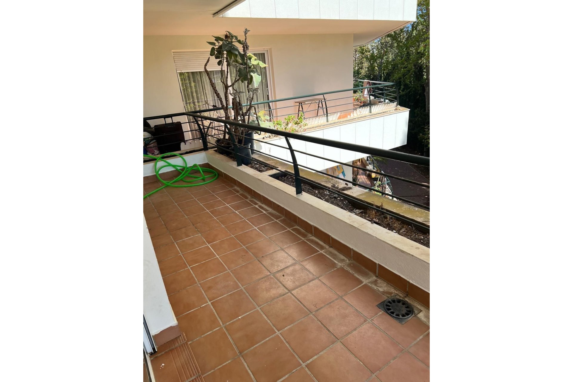 Resale - Apartment - Middle Floor Apartment - Marbella - Guadalmina Alta