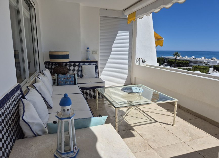 Resale - Apartment - Middle Floor Apartment - Marbella - Guadalmina Baja