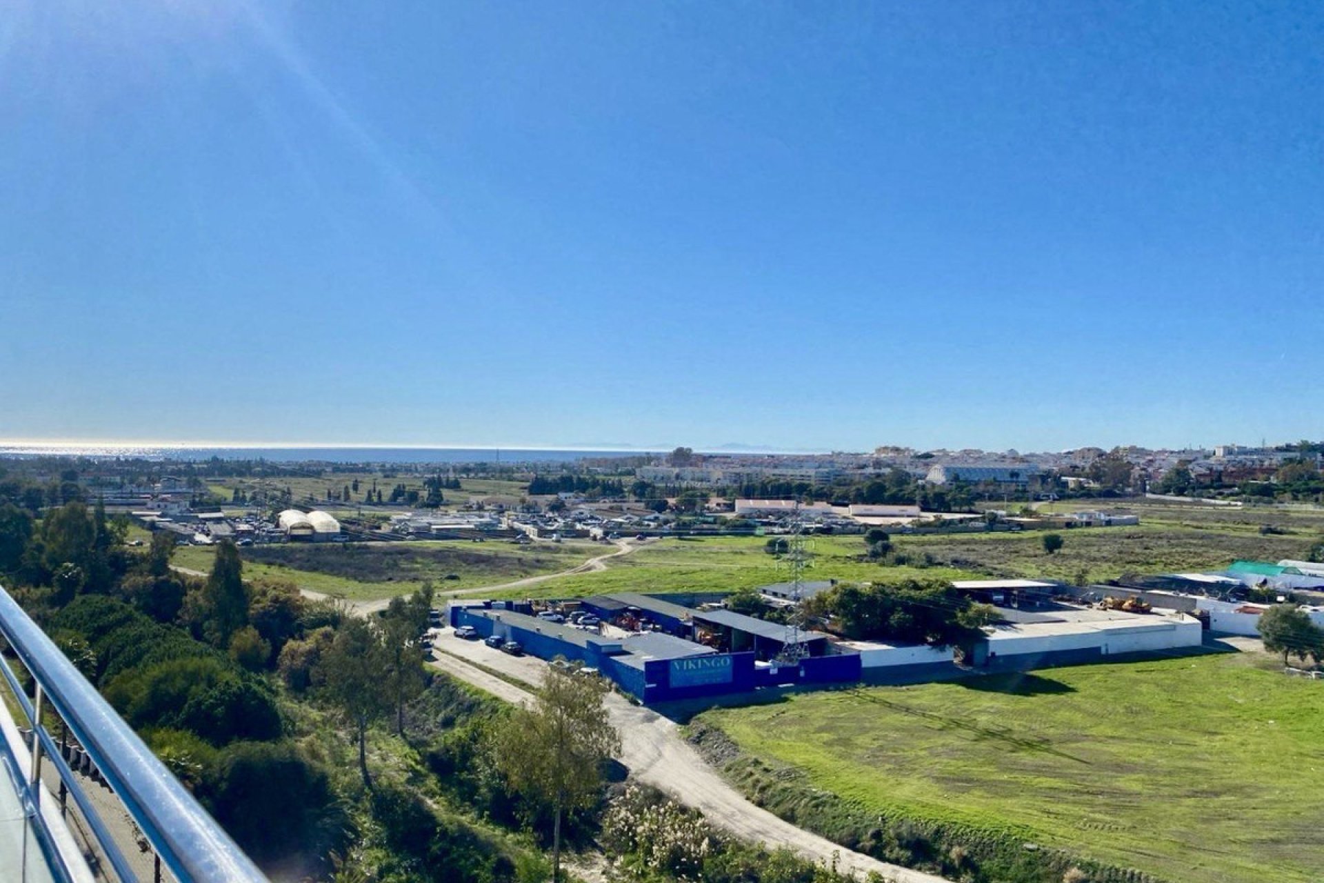 Resale - Apartment - Middle Floor Apartment - Marbella - La Campana