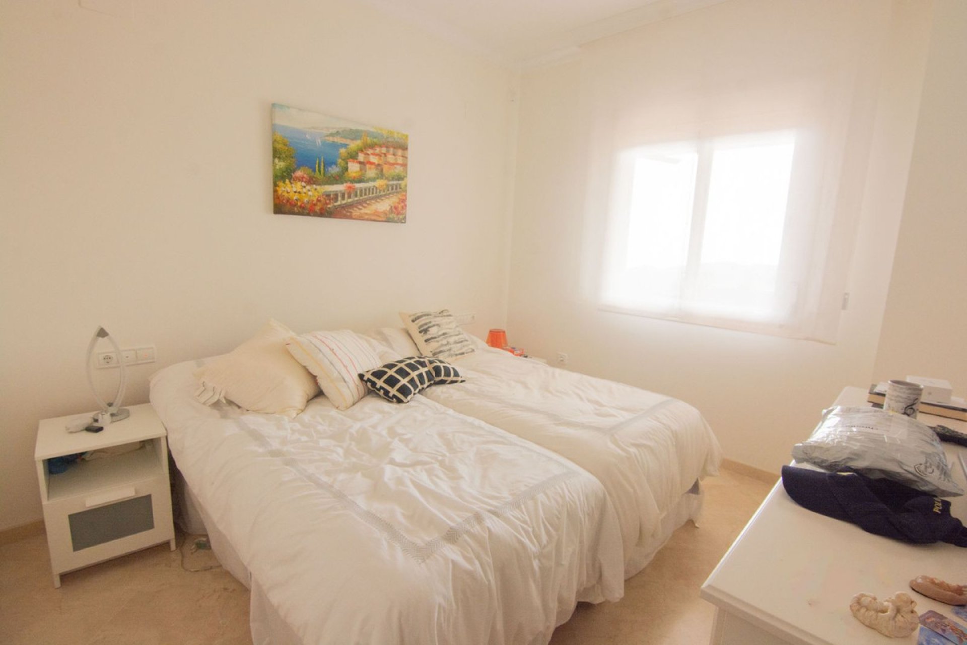 Resale - Apartment - Middle Floor Apartment - Marbella - La Mairena