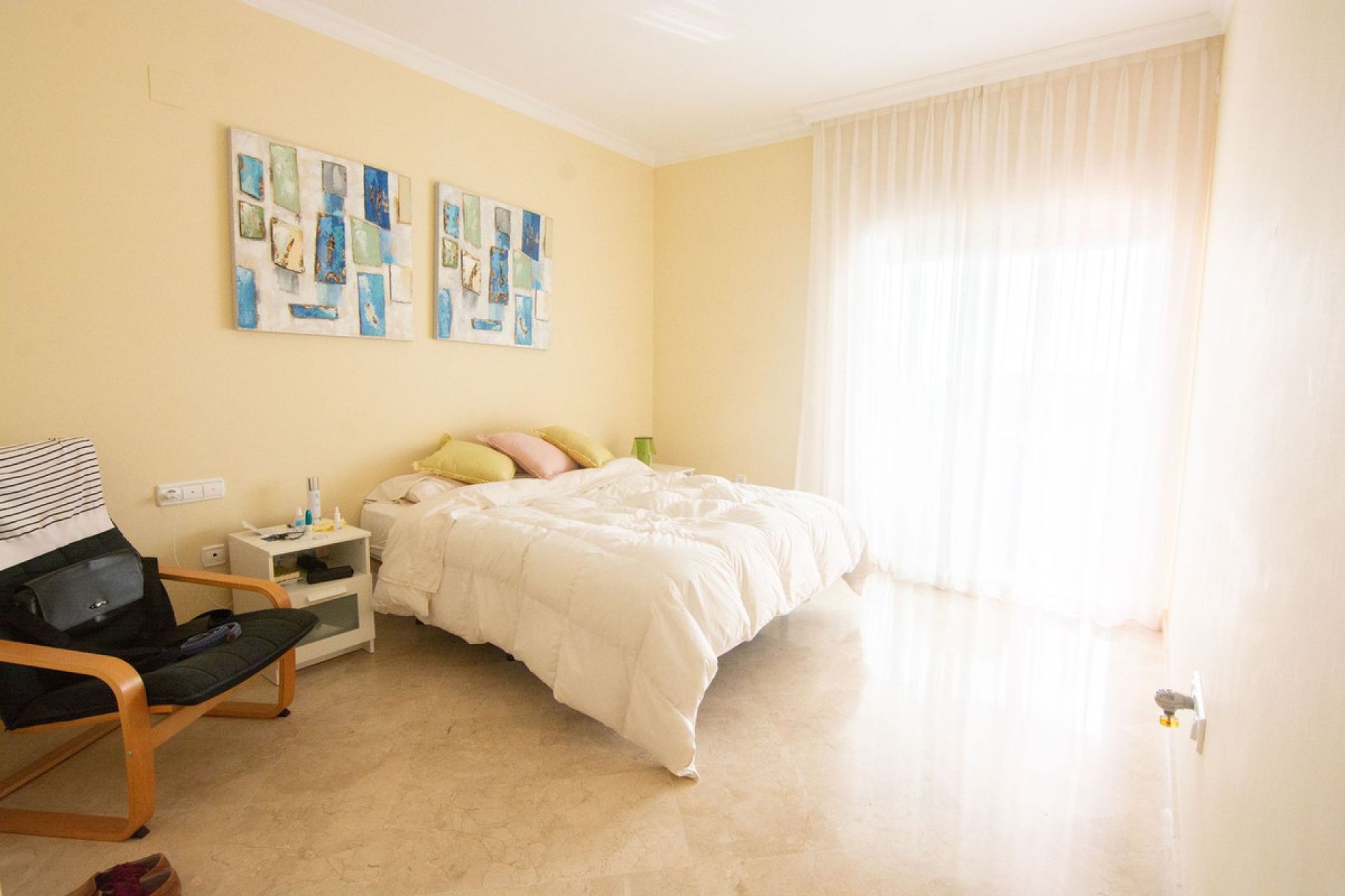 Resale - Apartment - Middle Floor Apartment - Marbella - La Mairena