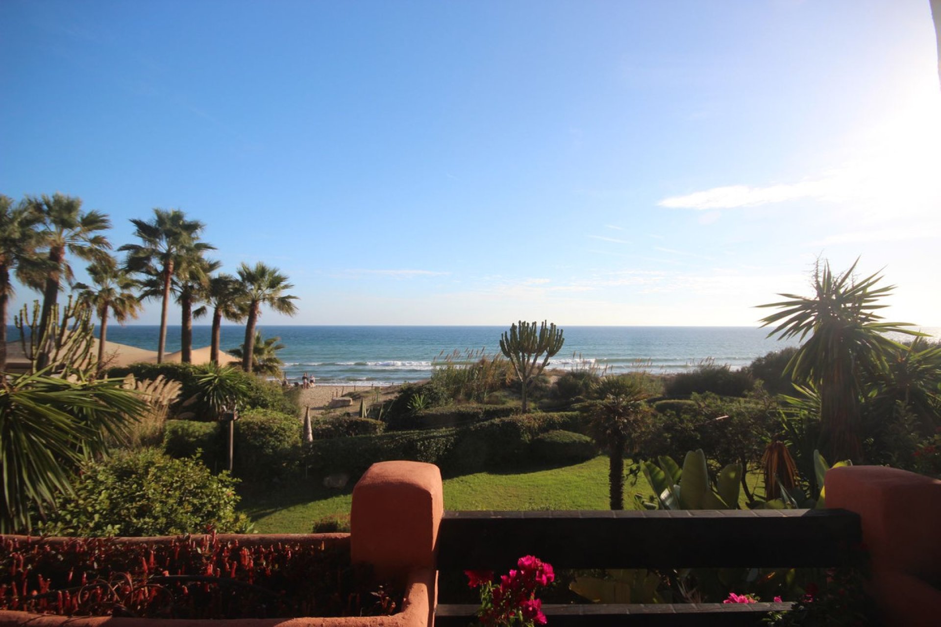 Resale - Apartment - Middle Floor Apartment - Marbella - Las Chapas