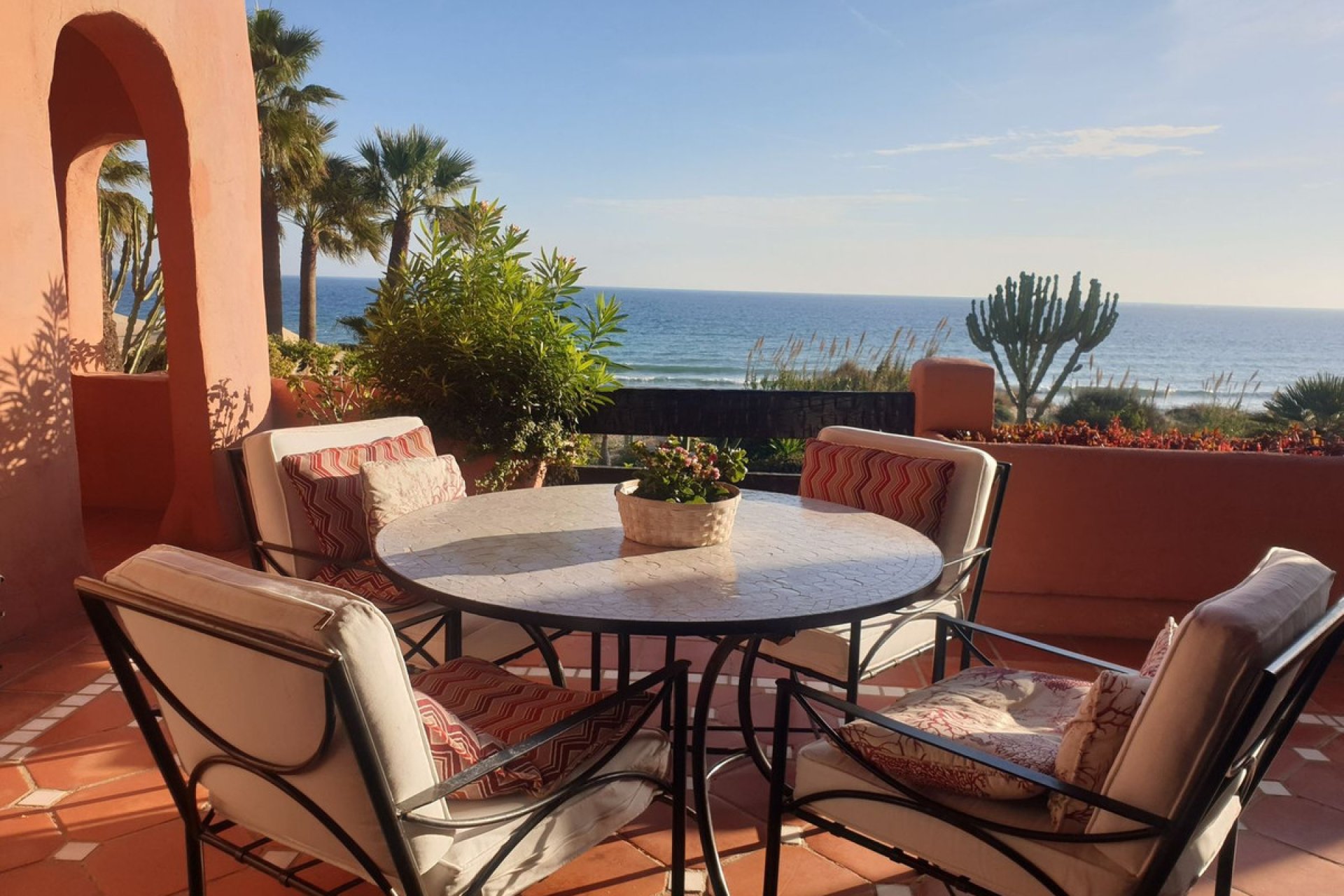 Resale - Apartment - Middle Floor Apartment - Marbella - Las Chapas