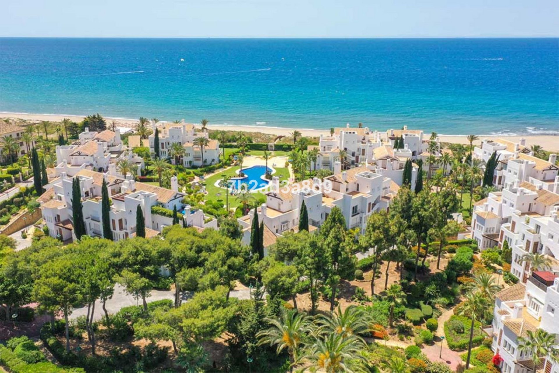 Resale - Apartment - Middle Floor Apartment - Marbella - Los Monteros