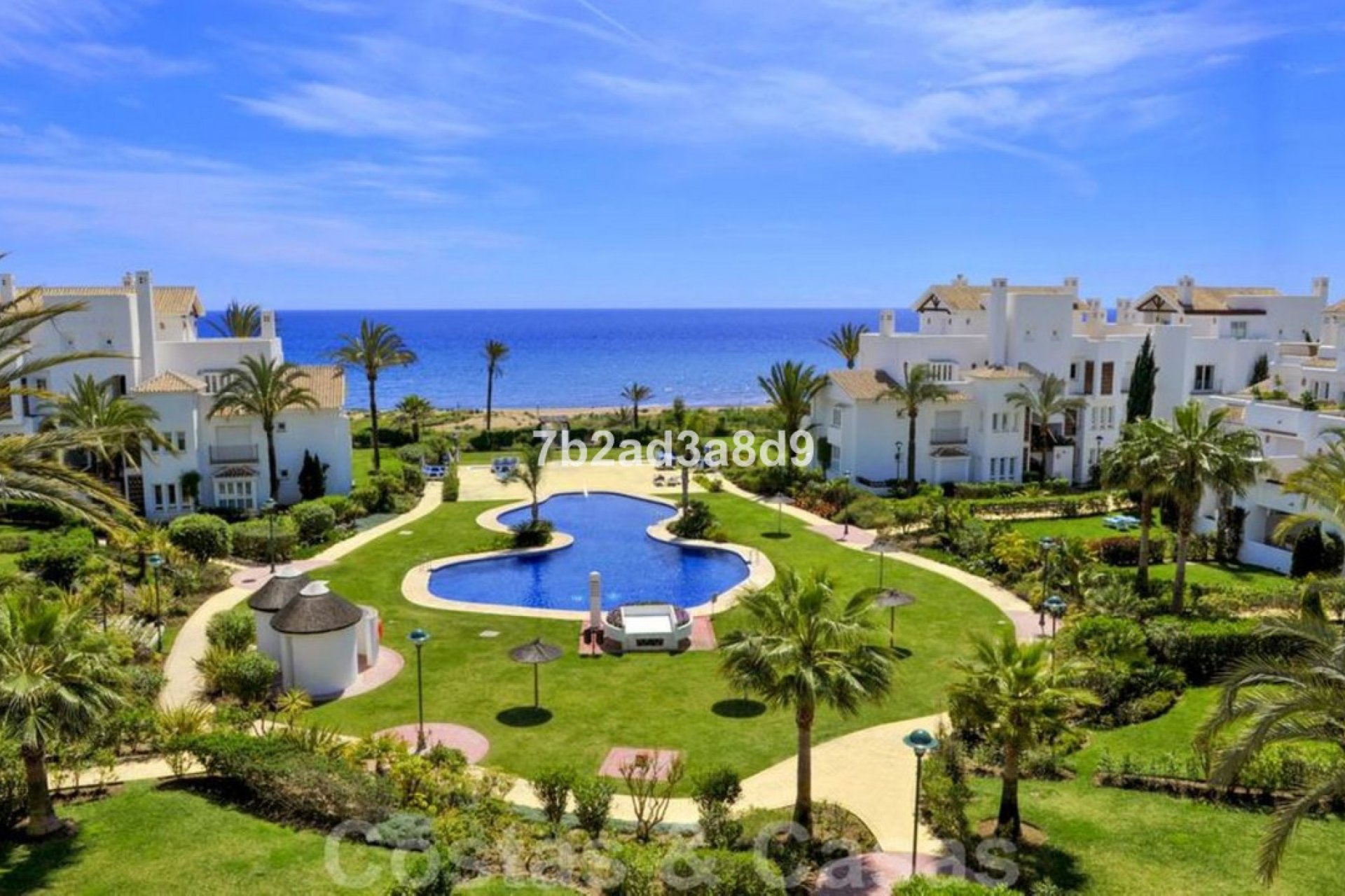 Resale - Apartment - Middle Floor Apartment - Marbella - Los Monteros