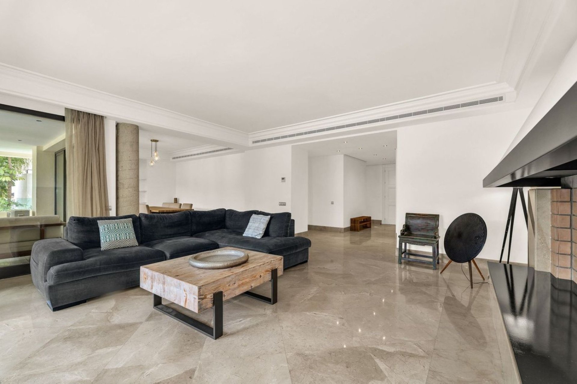 Resale - Apartment - Middle Floor Apartment - Marbella - Los Monteros