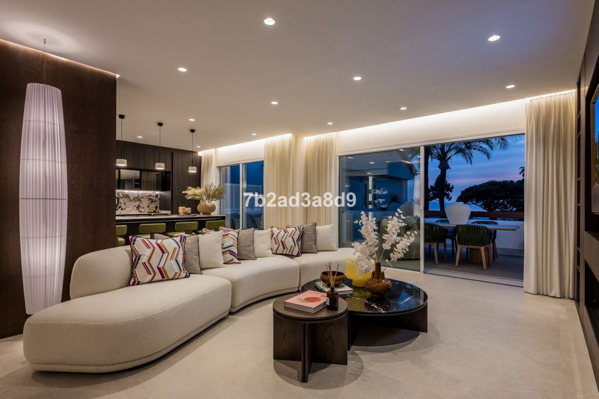 Resale - Apartment - Middle Floor Apartment - Marbella - Los Monteros