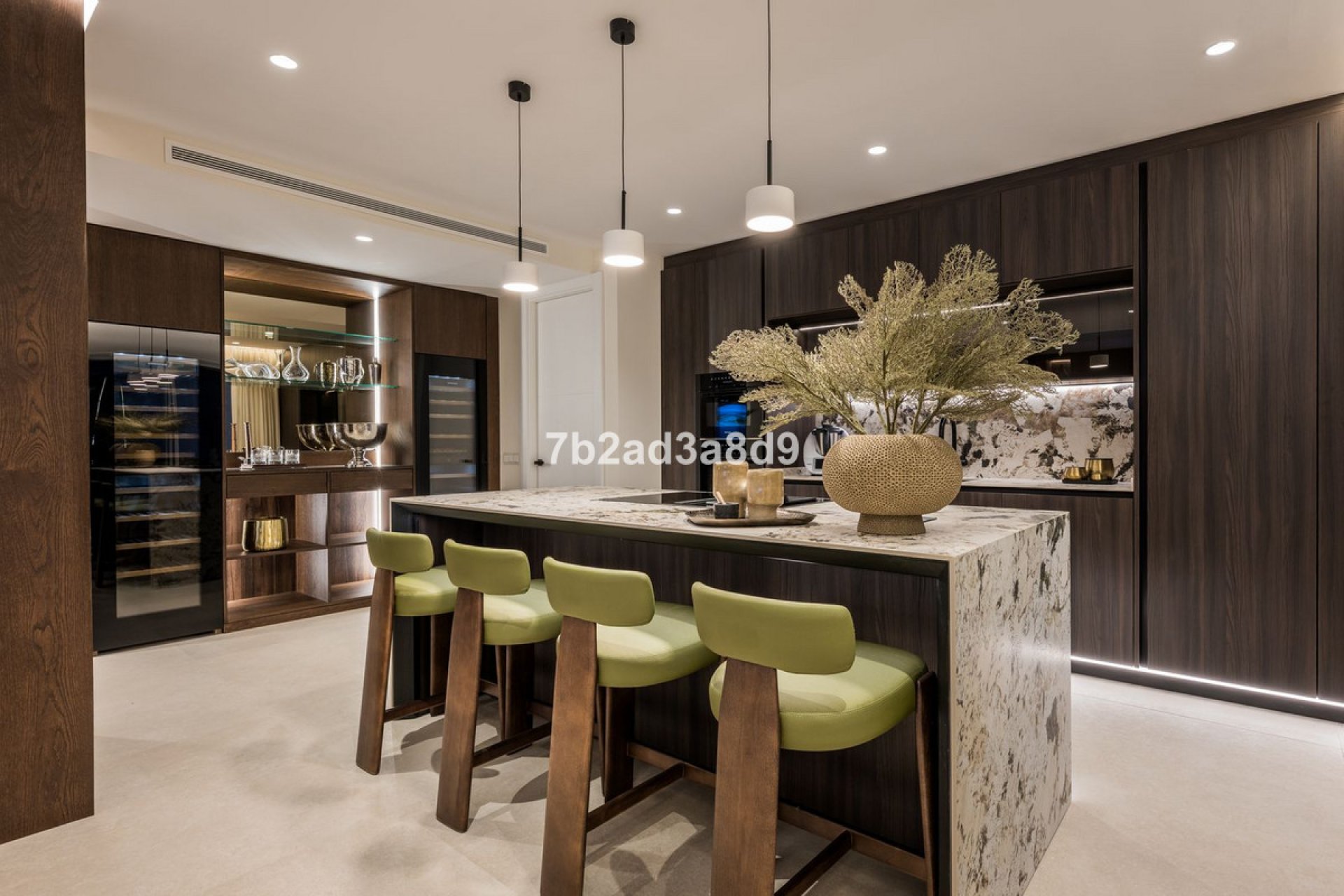 Resale - Apartment - Middle Floor Apartment - Marbella - Los Monteros