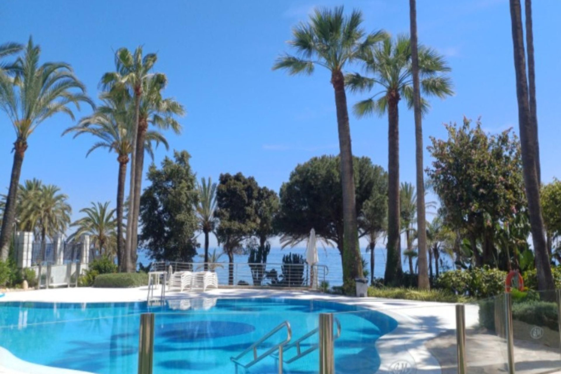 Resale - Apartment - Middle Floor Apartment - Marbella - Marbella Centro