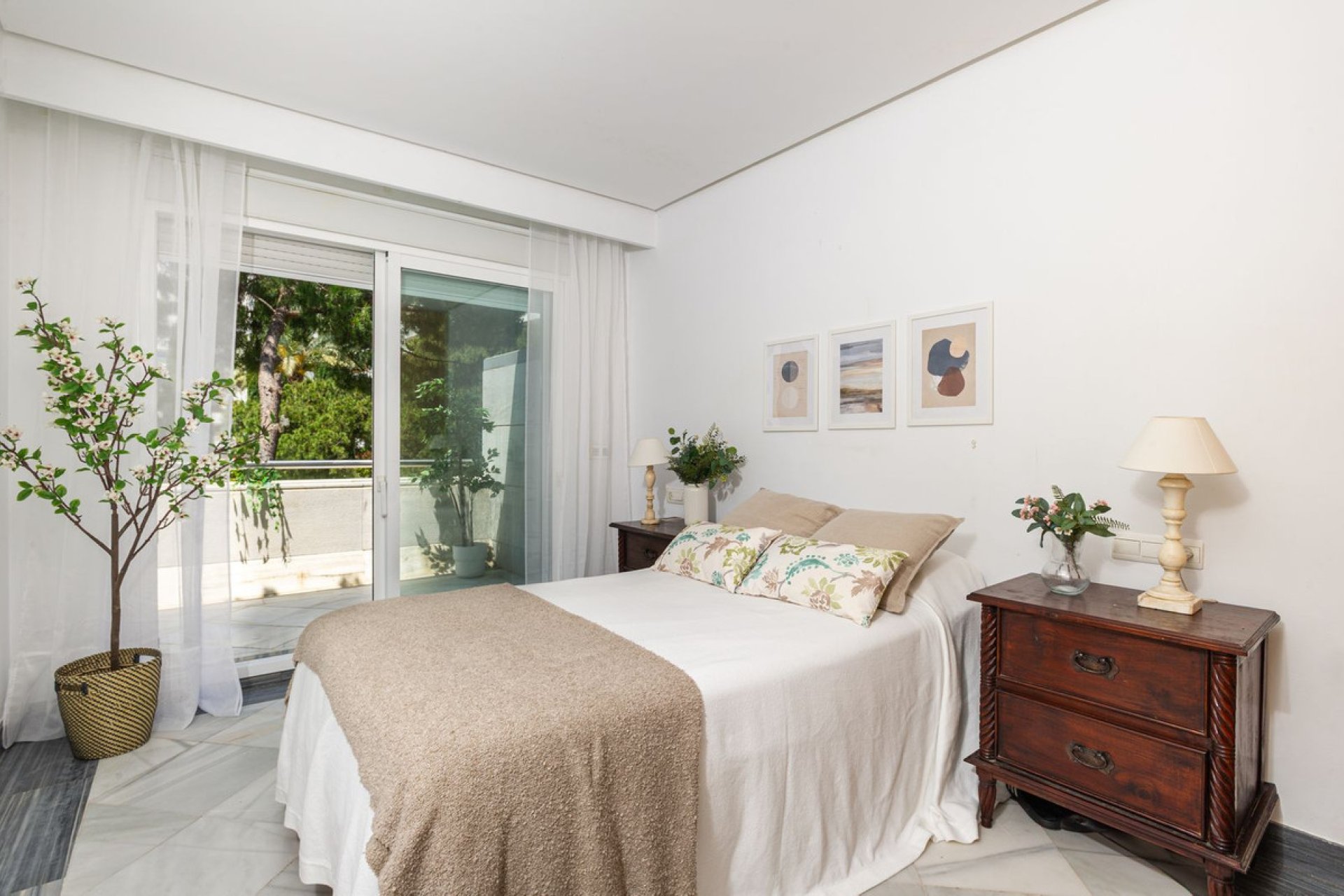 Resale - Apartment - Middle Floor Apartment - Marbella - Marbella Centro