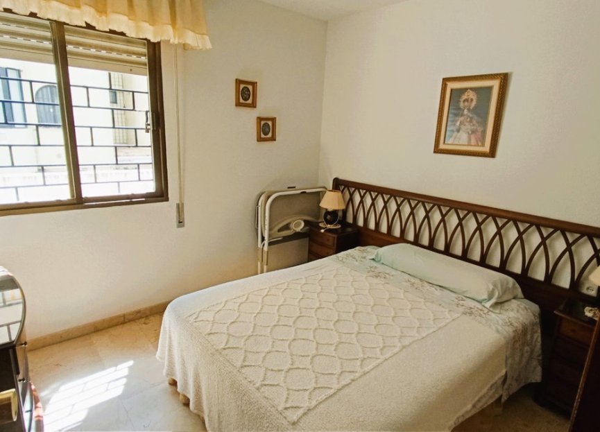 Resale - Apartment - Middle Floor Apartment - Marbella - Marbella Centro