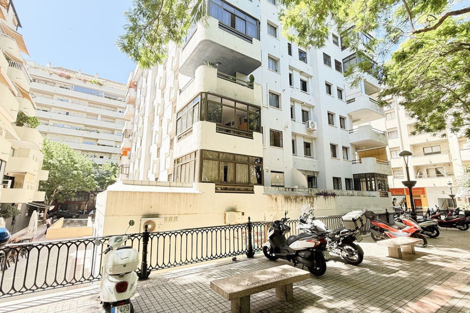Resale - Apartment - Middle Floor Apartment - Marbella - Marbella Centro