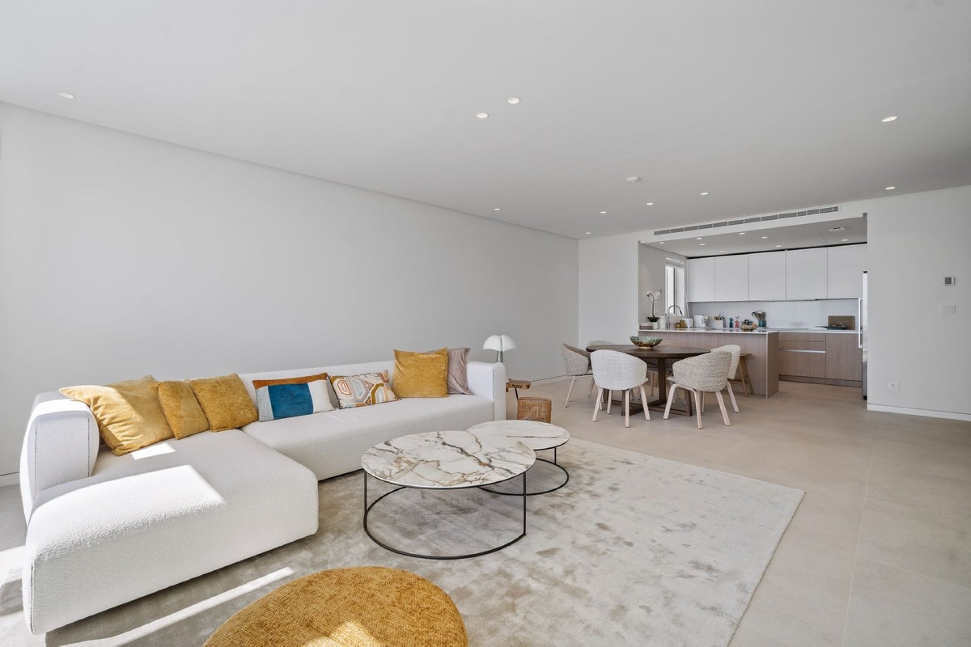 Resale - Apartment - Middle Floor Apartment - Marbella - Marbella Centro