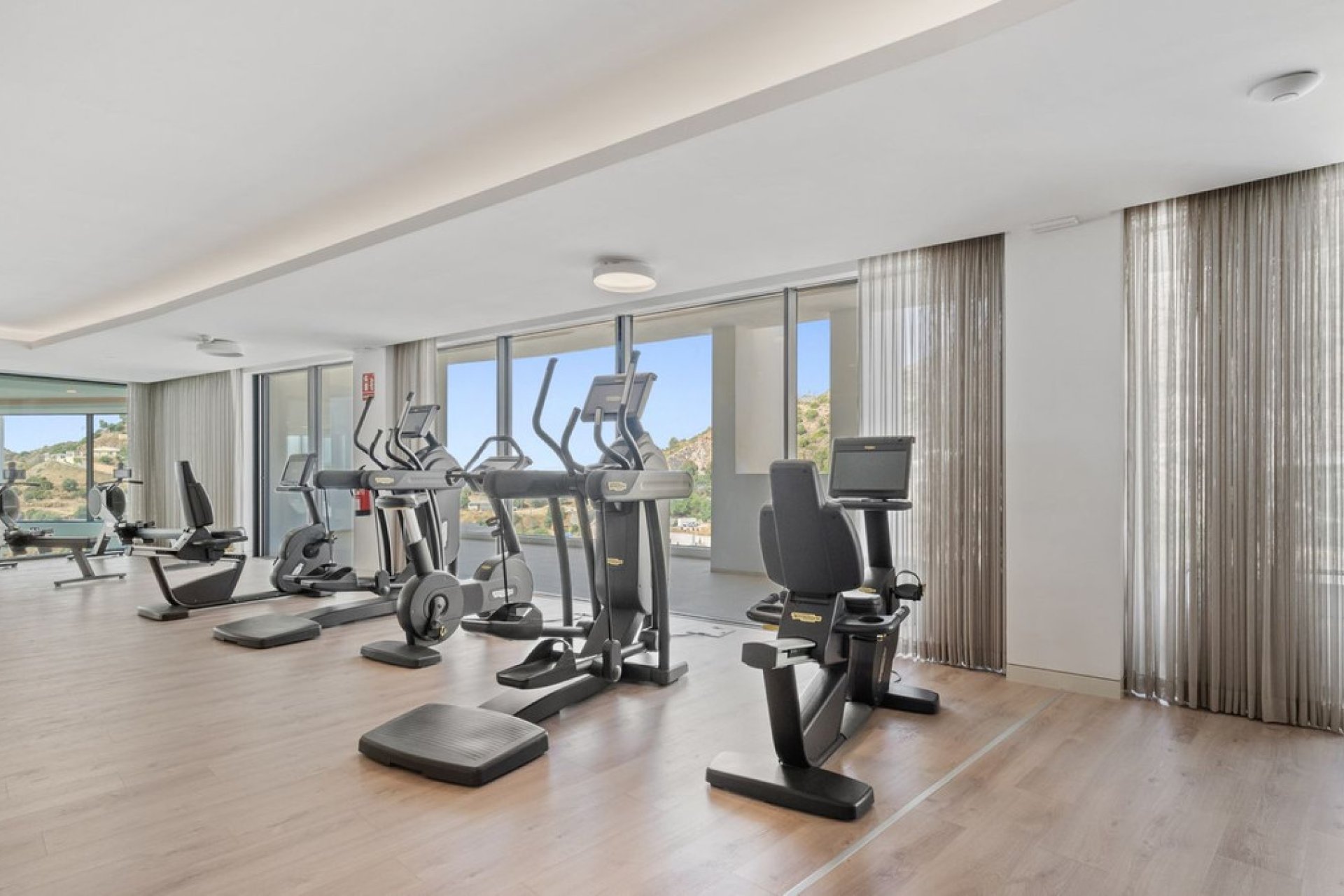 Resale - Apartment - Middle Floor Apartment - Marbella - Marbella Centro