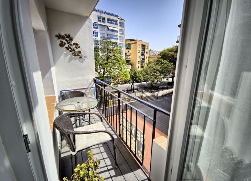 Resale - Apartment - Middle Floor Apartment - Marbella - Marbella Centro