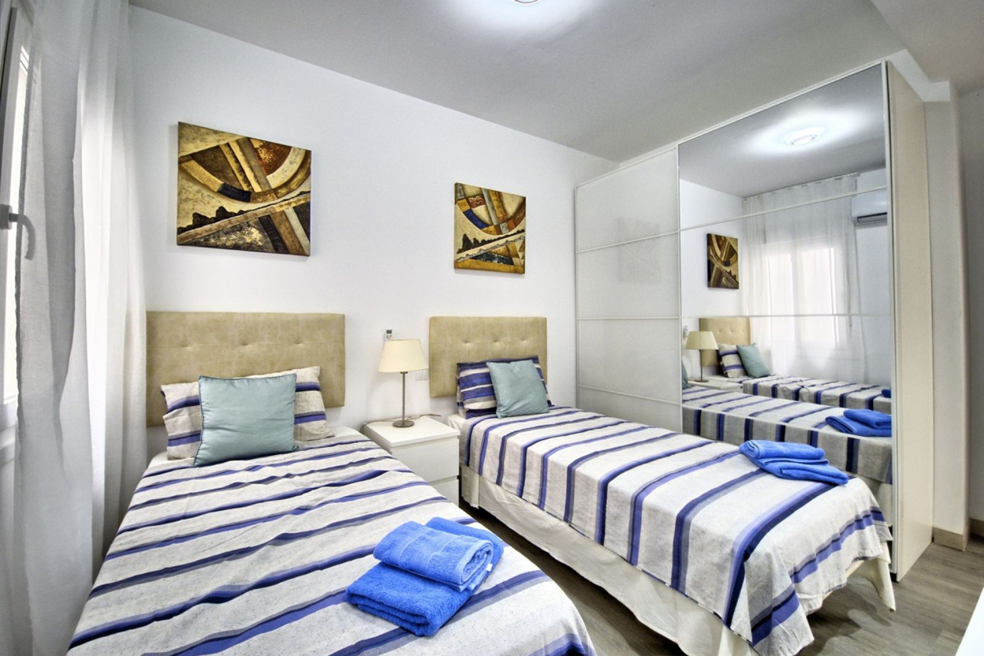 Resale - Apartment - Middle Floor Apartment - Marbella - Marbella Centro