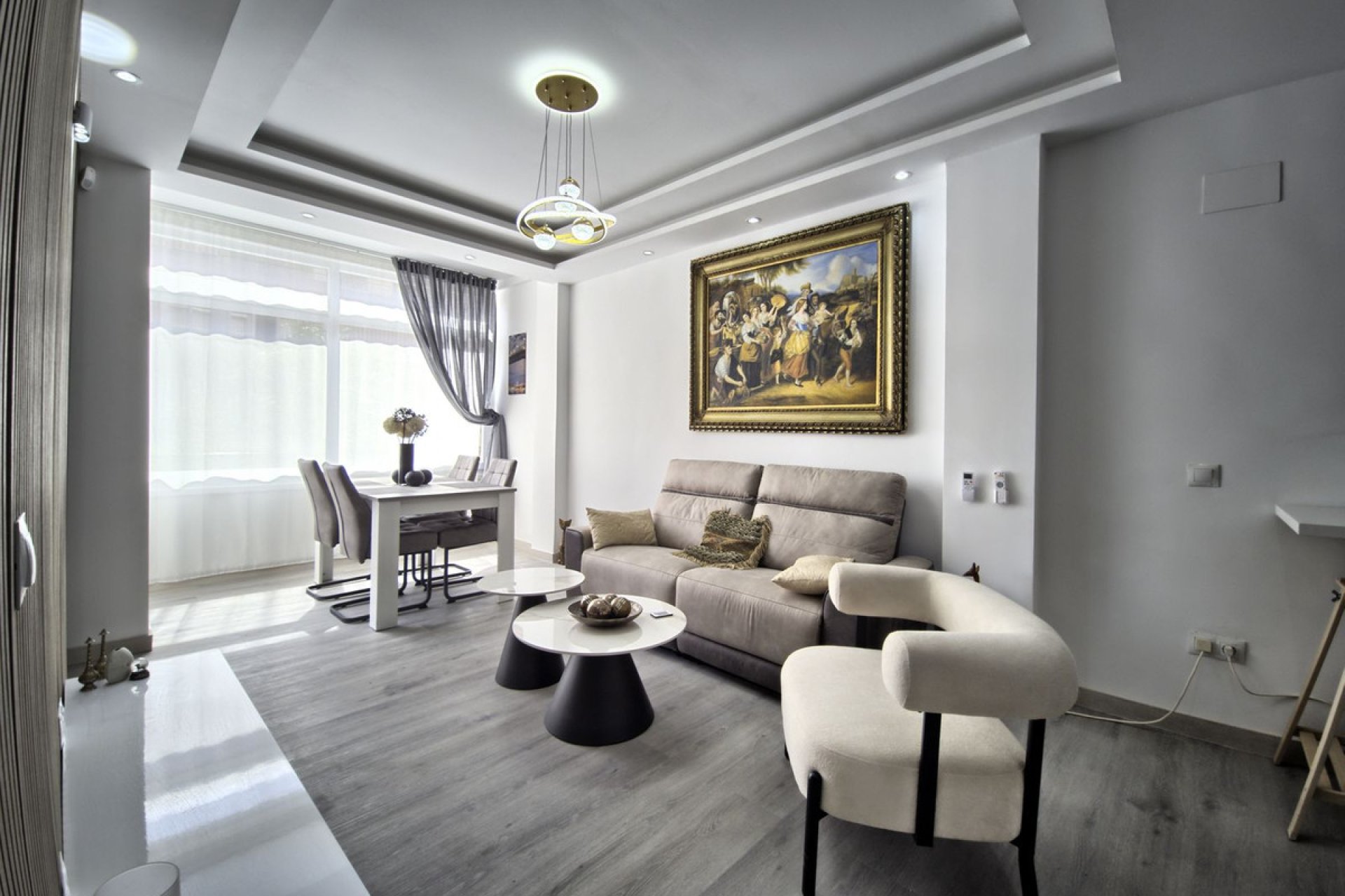 Resale - Apartment - Middle Floor Apartment - Marbella - Marbella Centro