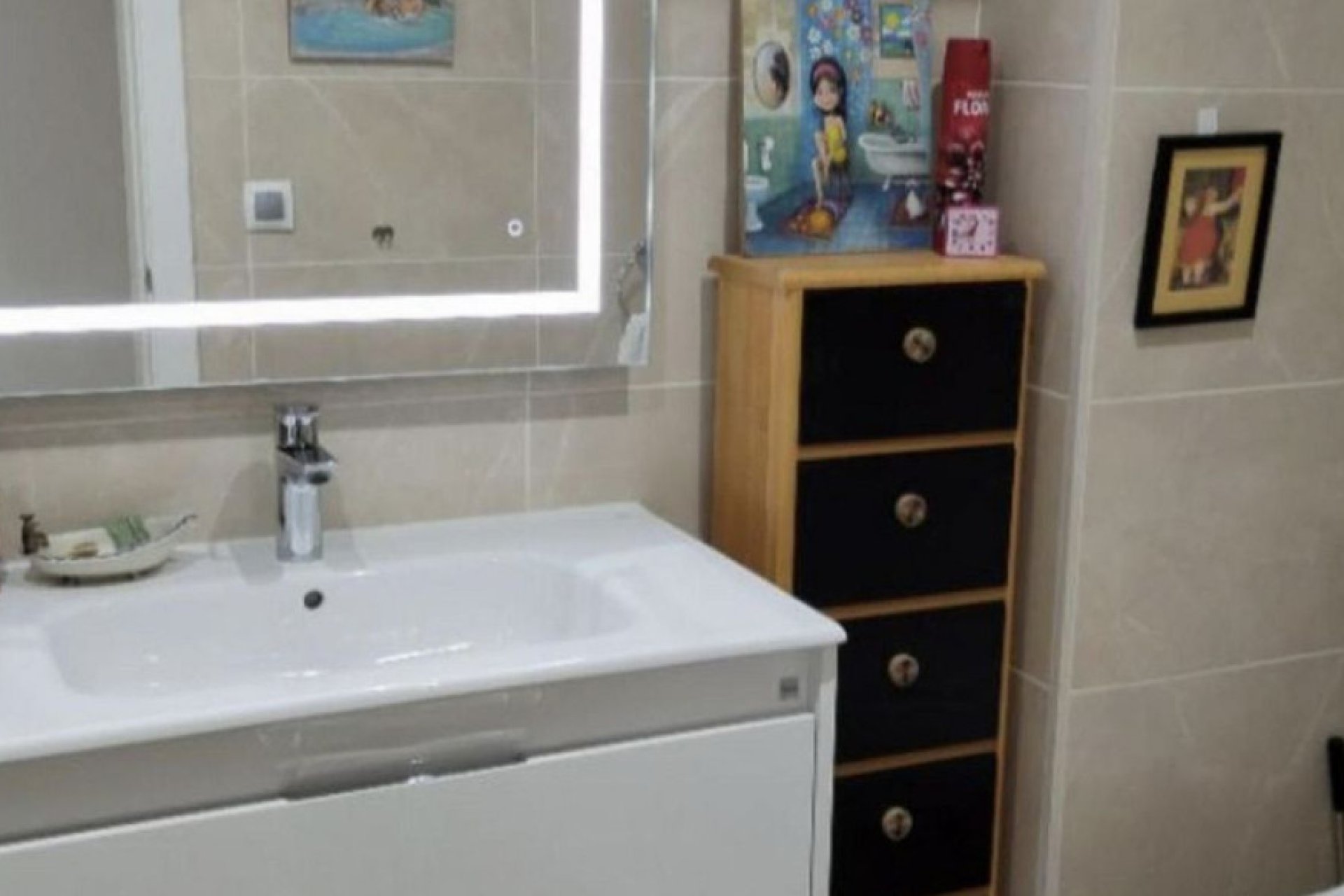 Resale - Apartment - Middle Floor Apartment - Marbella - Marbella Centro